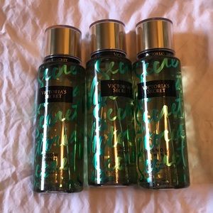Victoria’s Secret snow mint body spray